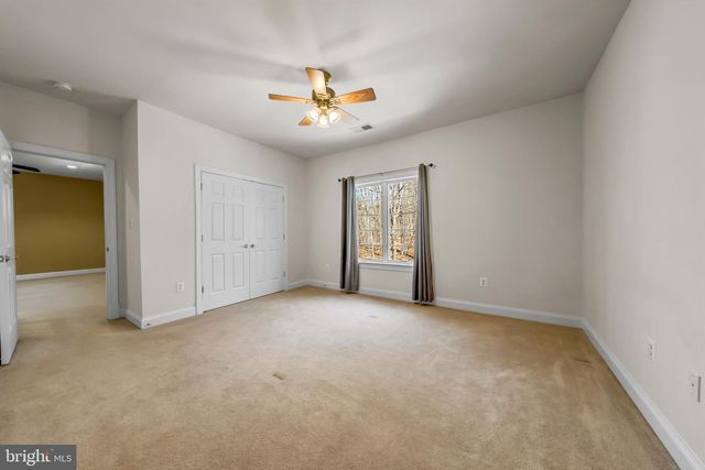 8986 WOODWARD RD, Marshall, VA 20115