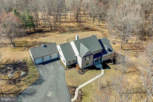 8986 WOODWARD RD, Marshall, VA 20115