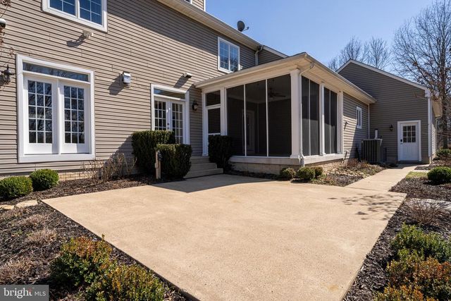 8986 WOODWARD RD, Marshall, VA 20115