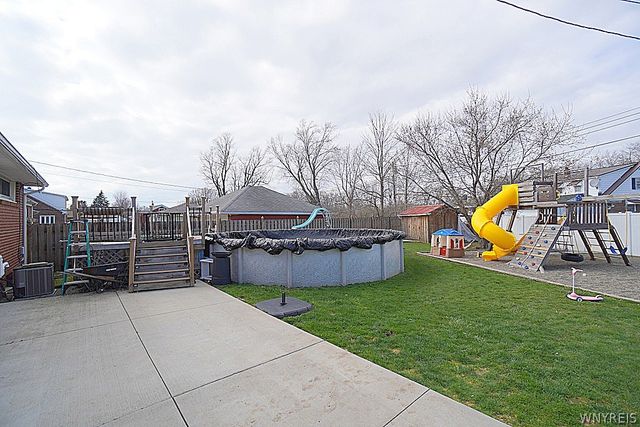 90 Brinker Road, Lackawanna, NY 14218