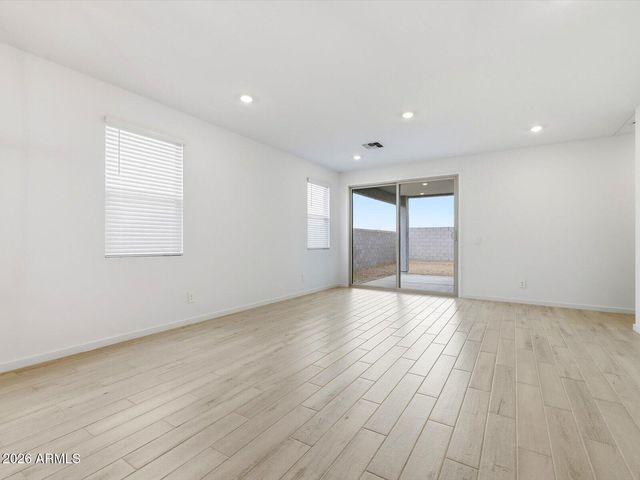 15819 W COTTONTAIL Lane, Surprise, AZ 85387