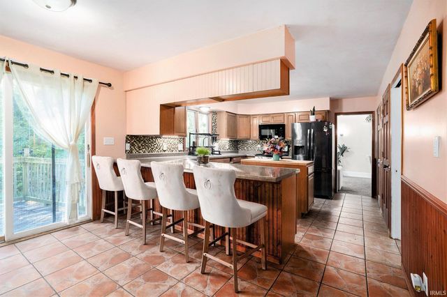 205 Twin River Trail, Bristol, IN 46507