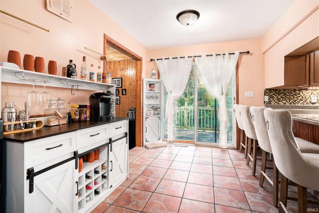 205 Twin River Trail, Bristol, IN 46507