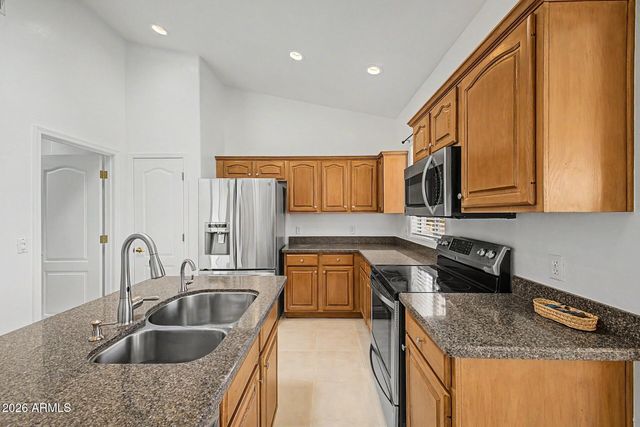 15822 N PEACE PIPE Place, Fountain Hills, AZ 85268