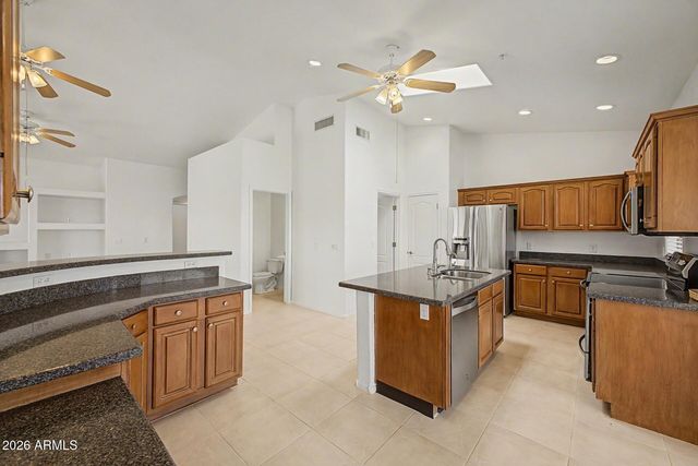 15822 N PEACE PIPE Place, Fountain Hills, AZ 85268