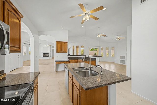 15822 N PEACE PIPE Place, Fountain Hills, AZ 85268