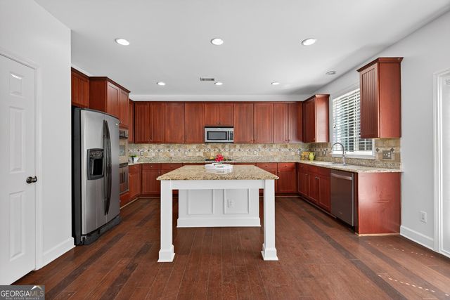 5935 Sharp Drive SE, Smyrna, GA 30126