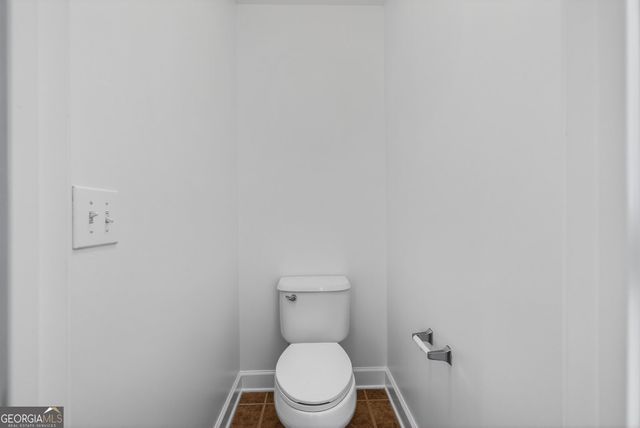 5935 Sharp Drive SE, Smyrna, GA 30126