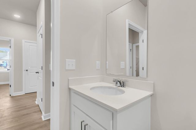 2091 Lavender Bloom Road, Ravenel, SC 29470