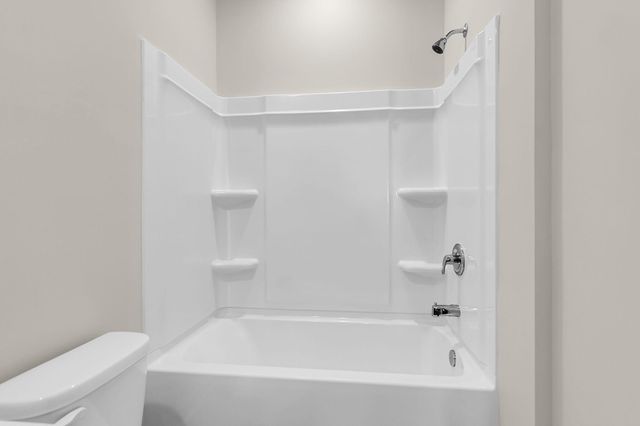 2091 Lavender Bloom Road, Ravenel, SC 29470