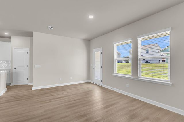 2091 Lavender Bloom Road, Ravenel, SC 29470