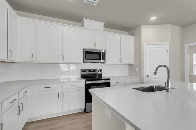 2091 Lavender Bloom Road, Ravenel, SC 29470