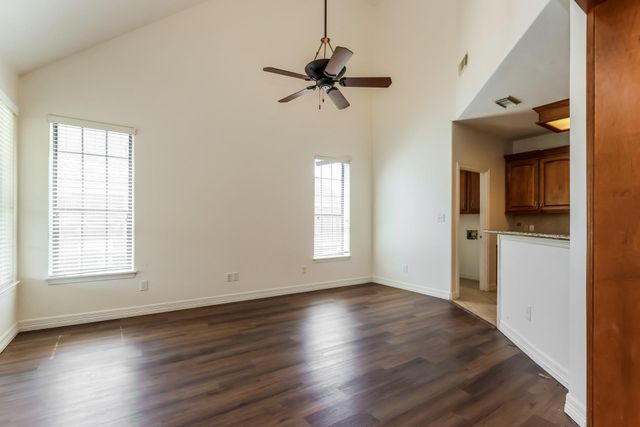 7606 Veranda Drive, Cove, TX 77523