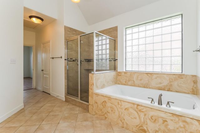 7606 Veranda Drive, Cove, TX 77523