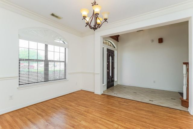 7606 Veranda Drive, Cove, TX 77523