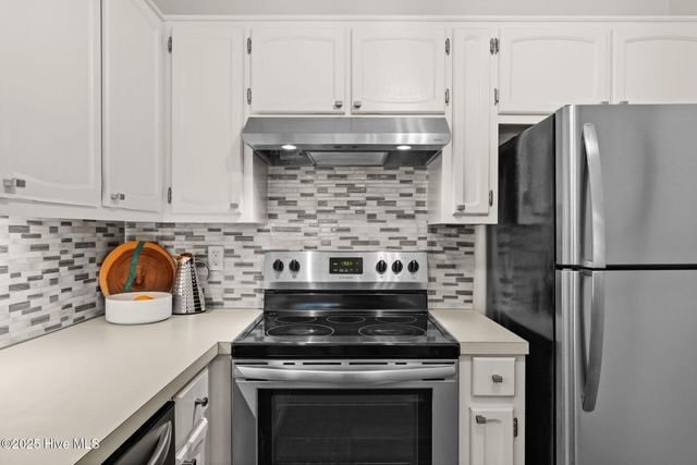 1056 Valley Drive, Calabash, NC 28467