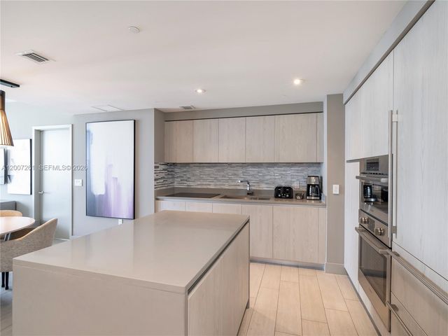 4010 S Ocean Dr R2905, Hollywood, FL 33019