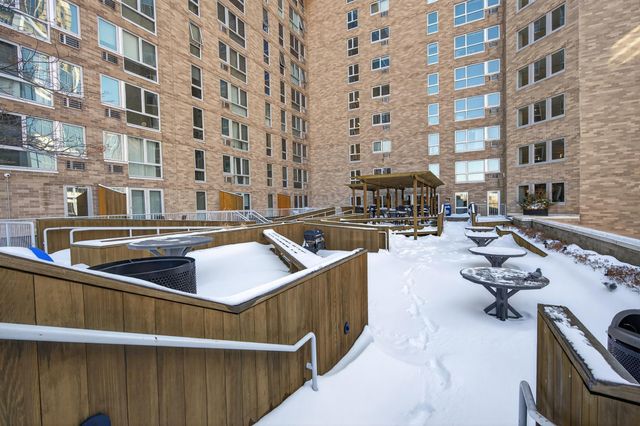 433 S 7th Street 1924, Minneapolis, MN 55415