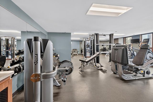 433 S 7th Street 1924, Minneapolis, MN 55415