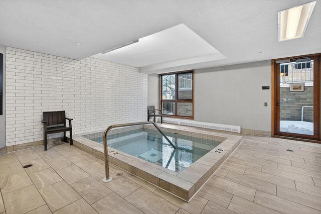 433 S 7th Street 1924, Minneapolis, MN 55415