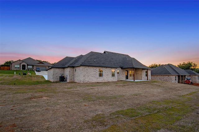 11460 White Tail Ridge, Guthrie, OK 73044