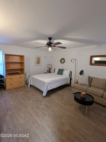 1010 S Calle De La Temporada, Green Valley, AZ 85614