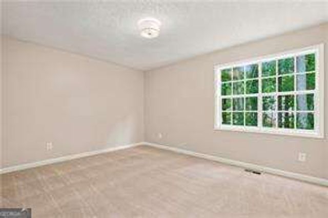 6370 Holborne Lane, Douglasville, GA 30134