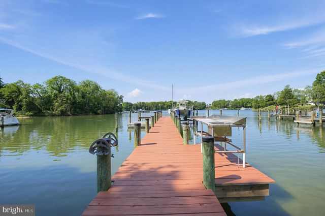 373 DEER DR, Lusby, MD 20657