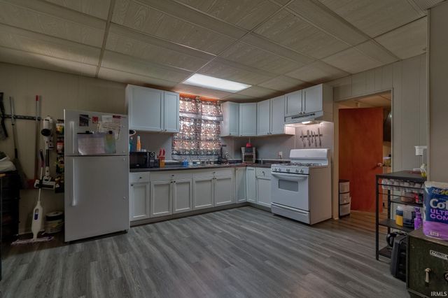 1124 Spruce Street, Evansville, IN 47710