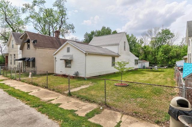 1124 Spruce Street, Evansville, IN 47710
