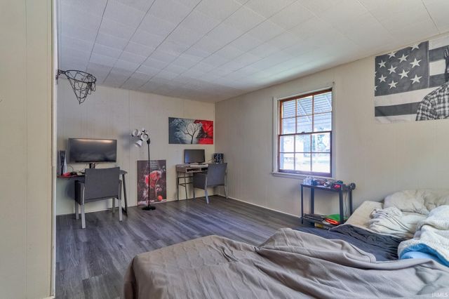 1124 Spruce Street, Evansville, IN 47710