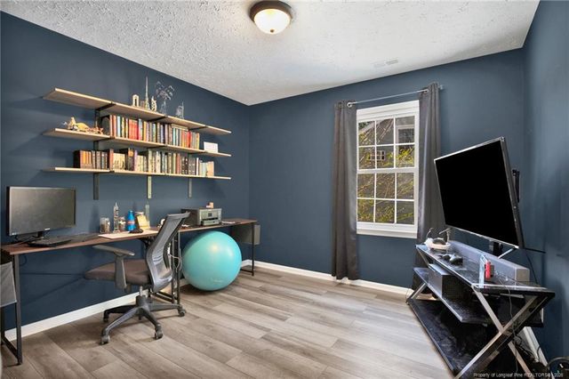 818 Eagle Landing Drive, Hope Mills, NC 28348