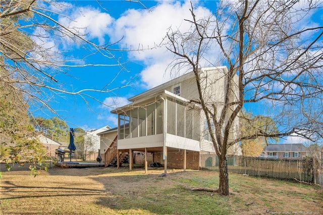 818 Eagle Landing Drive, Hope Mills, NC 28348