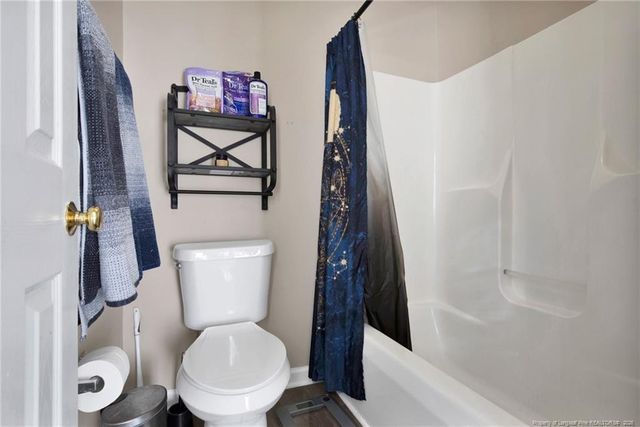 818 Eagle Landing Drive, Hope Mills, NC 28348