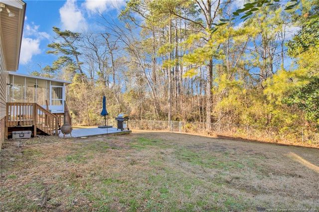 818 Eagle Landing Drive, Hope Mills, NC 28348