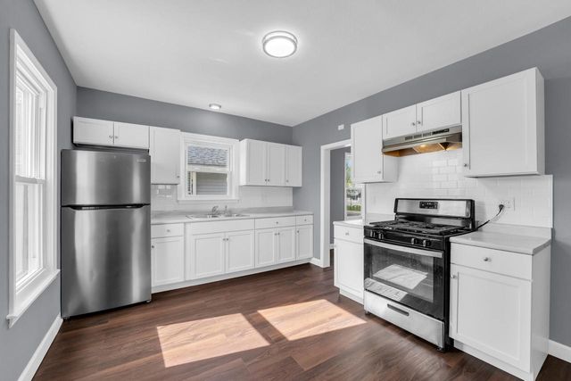 417 Island Ave AVENUE, Racine, WI 53405