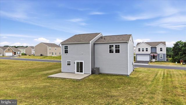 139 KISKADEE DR, Bunker Hill, WV 25413