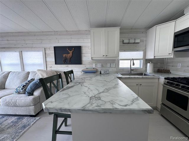 2221 Grass Lake Avenue 30, Lake, MI 48632