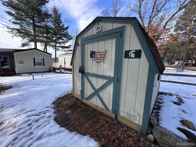 2221 Grass Lake Avenue 30, Lake, MI 48632