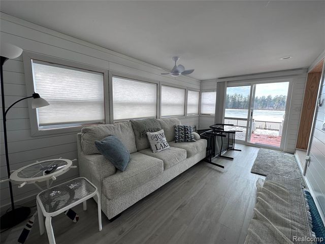 2221 Grass Lake Avenue 30, Lake, MI 48632