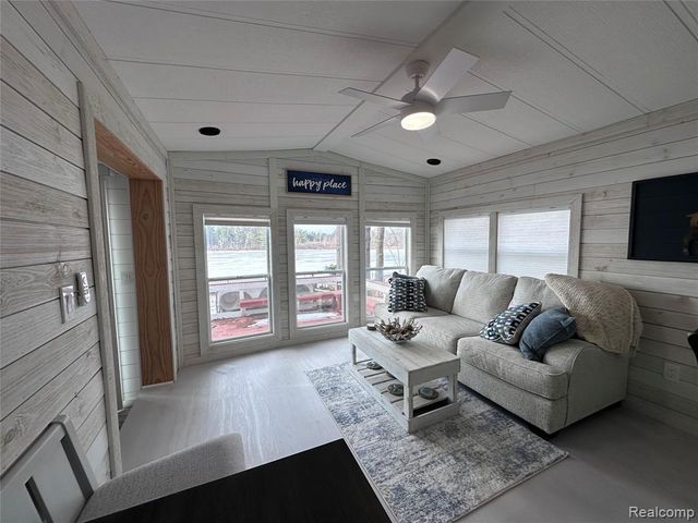 2221 Grass Lake Avenue 30, Lake, MI 48632