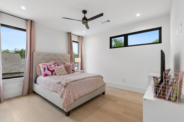 309 Glade Road, Colleyville, TX 76034