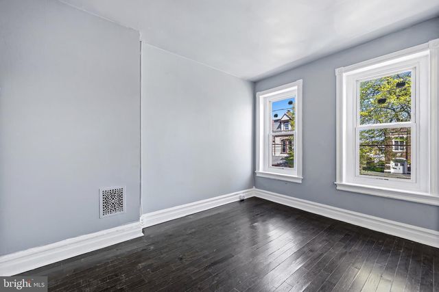 306 RIDGE AVE, Allentown, PA 18102
