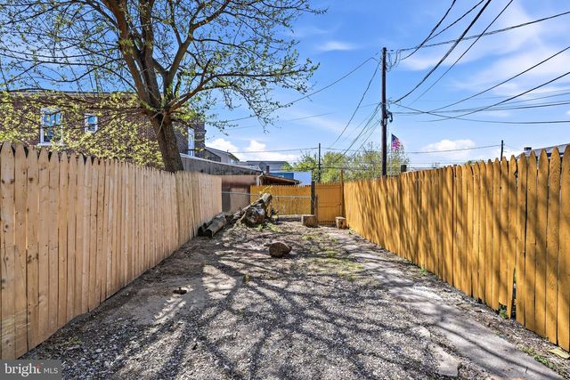 306 RIDGE AVE, Allentown, PA 18102