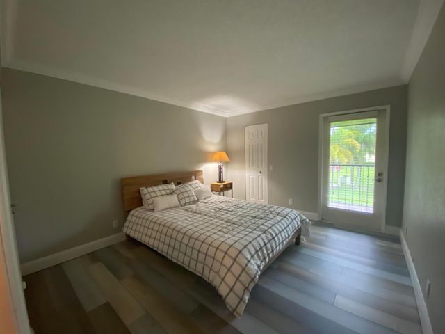 711 Forest Club Drive 111, Wellington, FL 33414