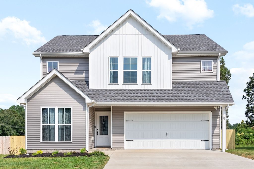 105 Schroer Rd, Clarksville, TN 37042