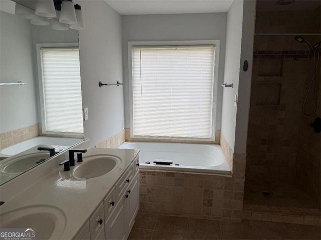4315 Red Rock Point, Suwanee, GA 30024