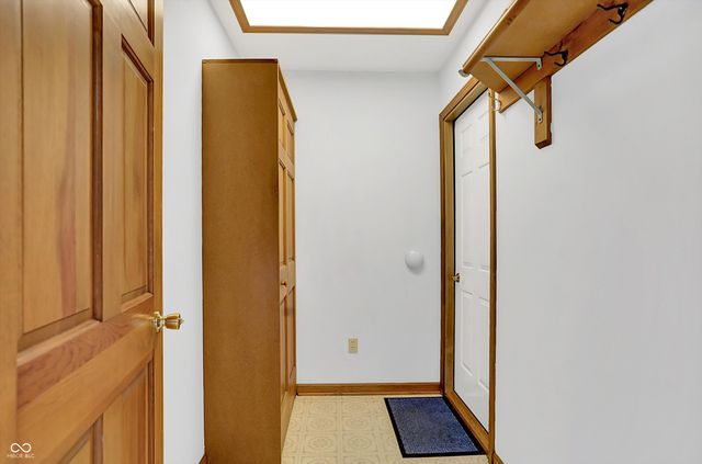 3756 S Fallow Trail, New Palestine, IN 46163