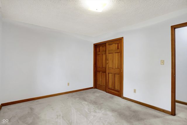 3756 S Fallow Trail, New Palestine, IN 46163