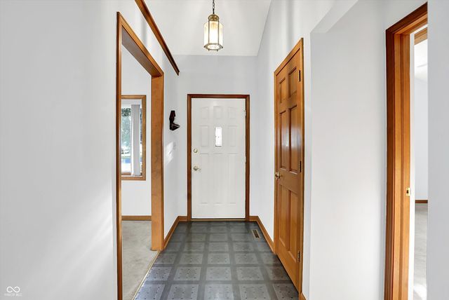 3756 S Fallow Trail, New Palestine, IN 46163